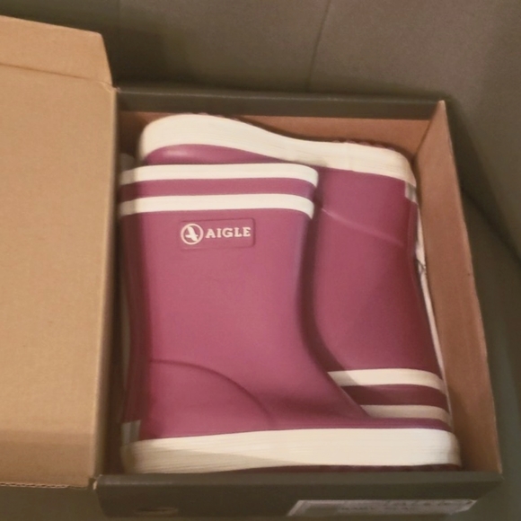 AIGLE toddler rain boots. - Picture 3 of 6